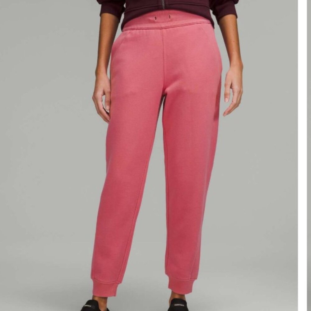 Lululemon Scuba High-Rise French Terry Jogger Pink Blossom